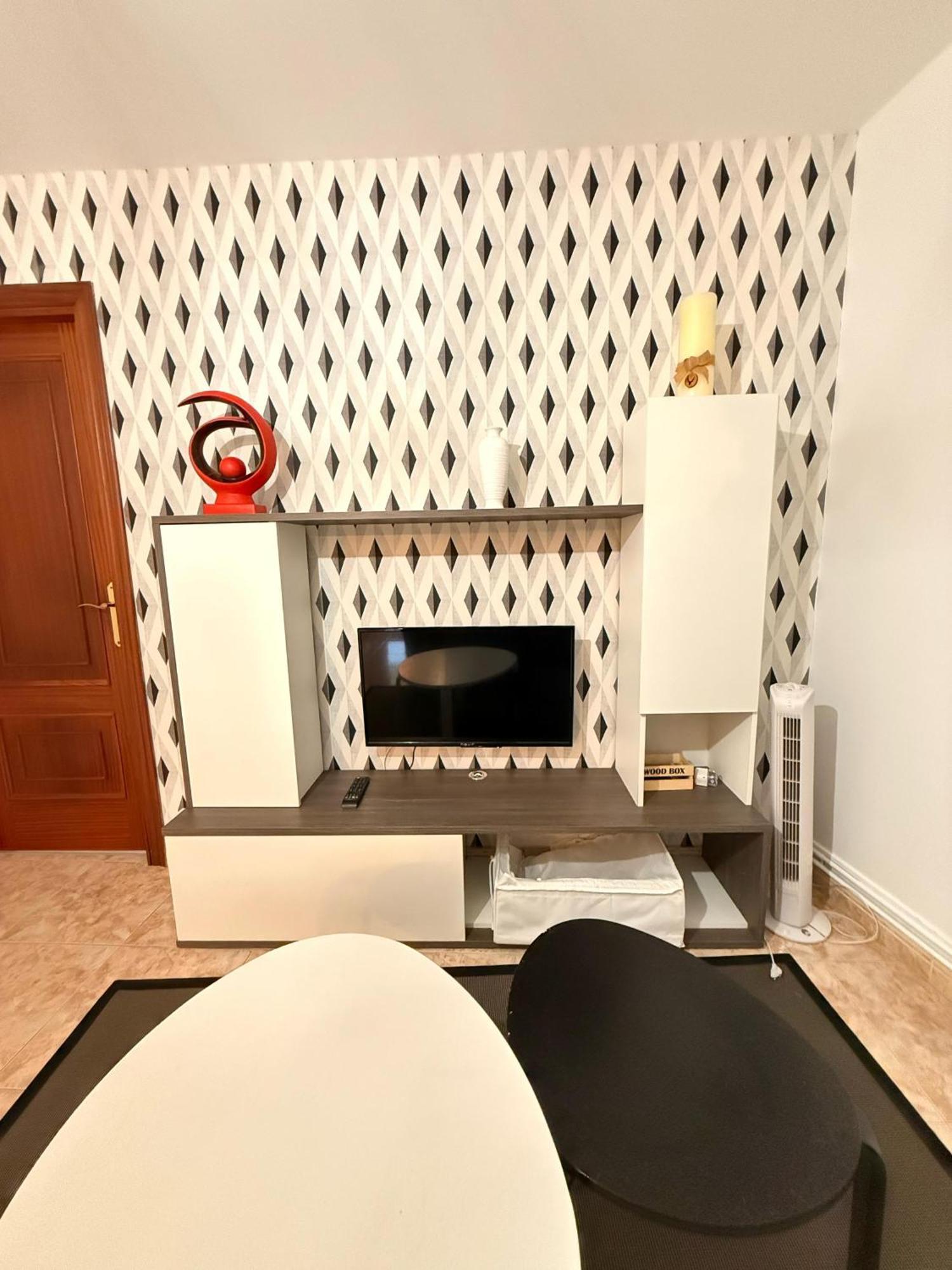 Apartamentos Portolux Пуэртомарин Экстерьер фото